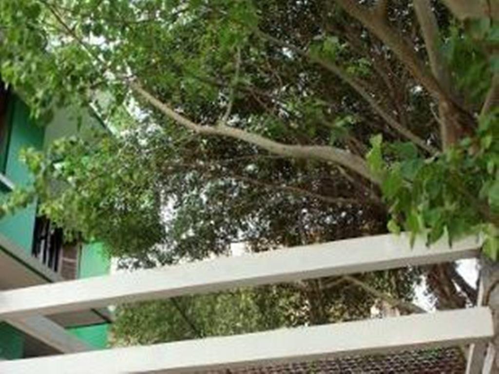 Thien Phu Hotel Hue Exterior photo